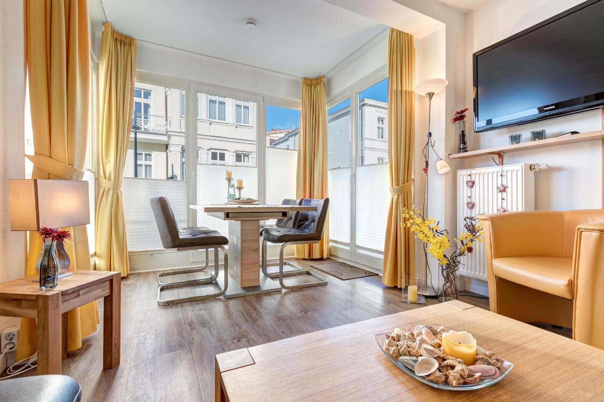 Haus Meerblick - 15 Heringsdorf  Buitenkant foto